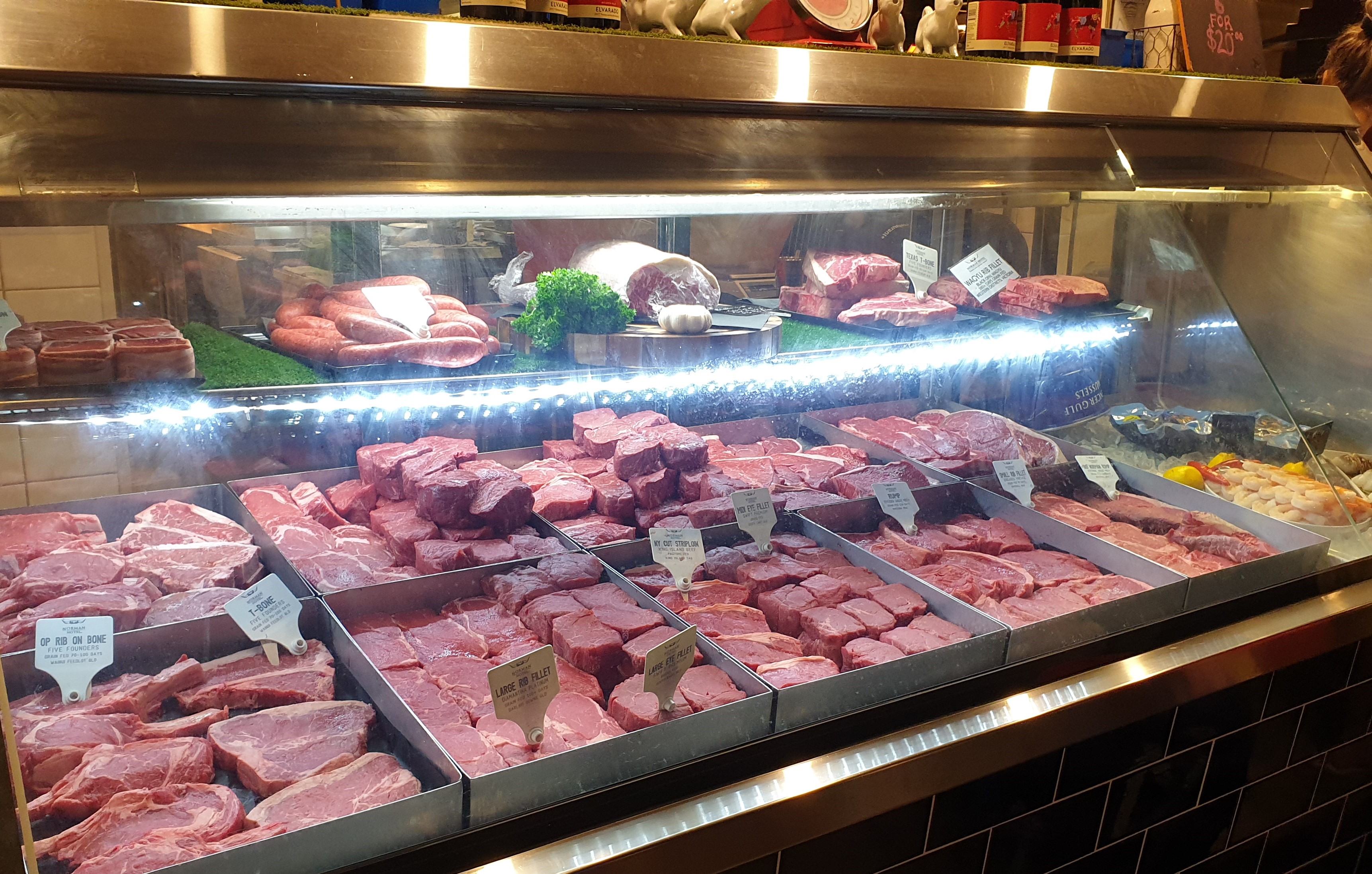 運送雞、鴨、魚、豬肉製品工作人員必知的勞保年金資訊